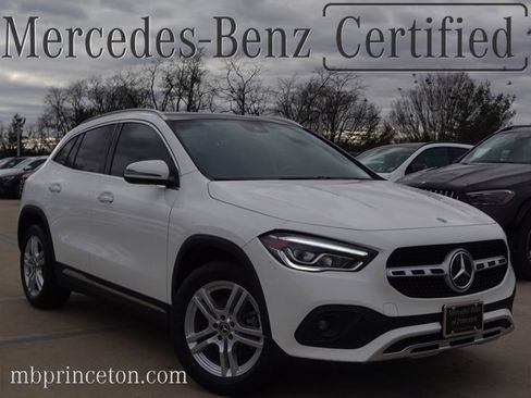 Certified 2022 Mercedes-Benz GLA 250 4MATIC image 1