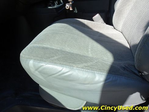 Used 2012 Chevrolet Express 3500 LT w/ LT Preferred Equipment Group RWD image 29