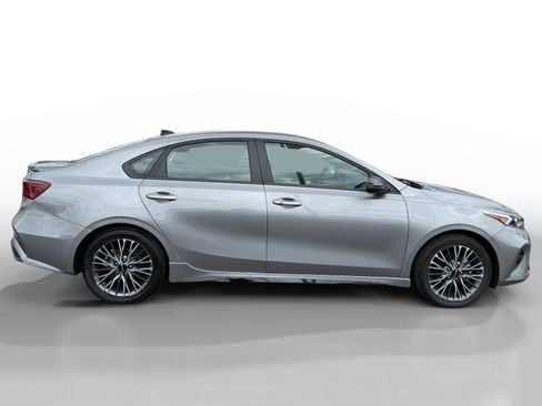 Used 2024 Kia Forte GT-Line FWD image 6
