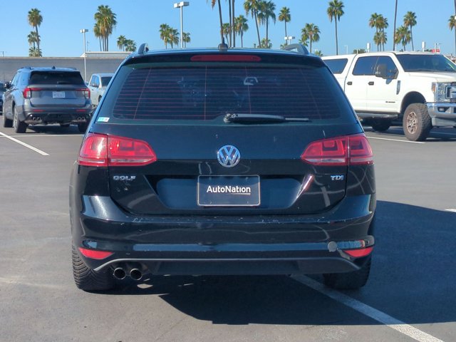 Used 2015 Volkswagen Golf TDI S FWD image 7