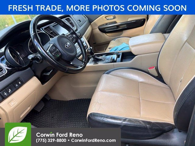 Used 2016 Kia Sedona SX FWD image 9