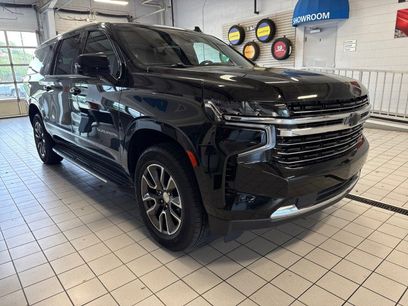 Used 2022 Chevrolet Suburban LT w/ LT Signature Package