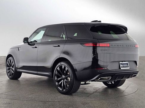 New 2026 Land Rover Range Rover Sport SE image 3