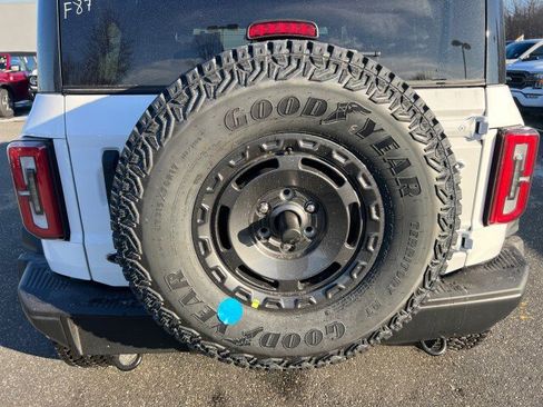 New 2025 Ford Bronco Badlands w/ Sasquatch Package image 47