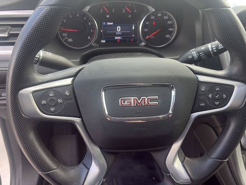 Used 2023 GMC Acadia SLE w/ Elevation Edition FWD image 15