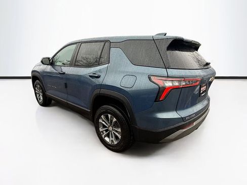 New 2026 Chevrolet Equinox LT w/ Convenience Package II image 8