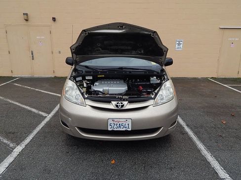 Used 2007 Toyota Sienna LE image 31