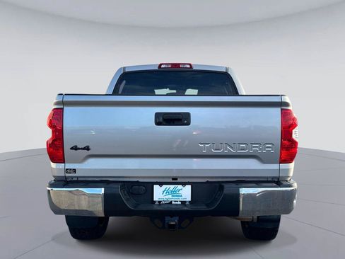 Used 2018 Toyota Tundra SR5 w/ SR5 Upgrade Package AWD/4WD image 5