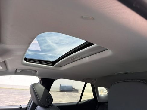 New 2026 Chevrolet Trax LT w/ Sunroof Package FWD image 14