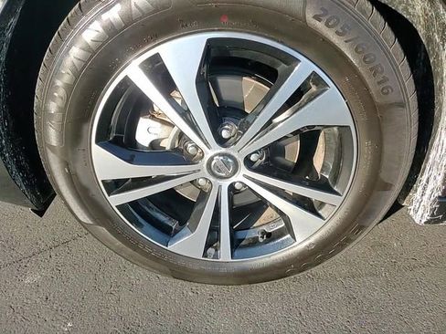 Used 2023 Nissan Sentra SV image 8