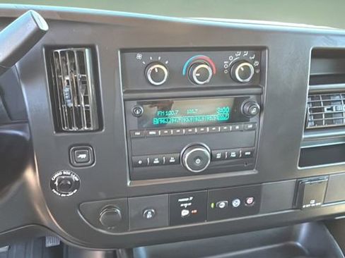 Used 2020 Chevrolet Express 3500 Work Van w/ Power Convenience Package image 24