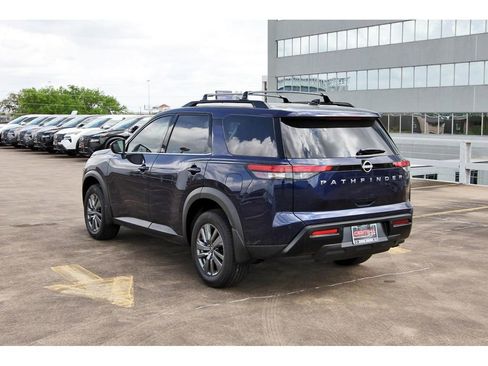 New 2026 Nissan Pathfinder SV FWD image 3