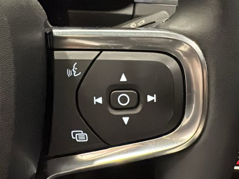 Used 2023 Volvo C40 P8 Recharge Plus w/ Protection Package Premier AWD/4WD image 14