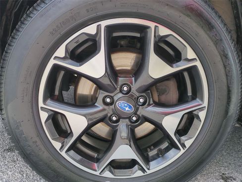 Used 2020 Subaru Crosstrek 2.0i AWD/4WD image 21