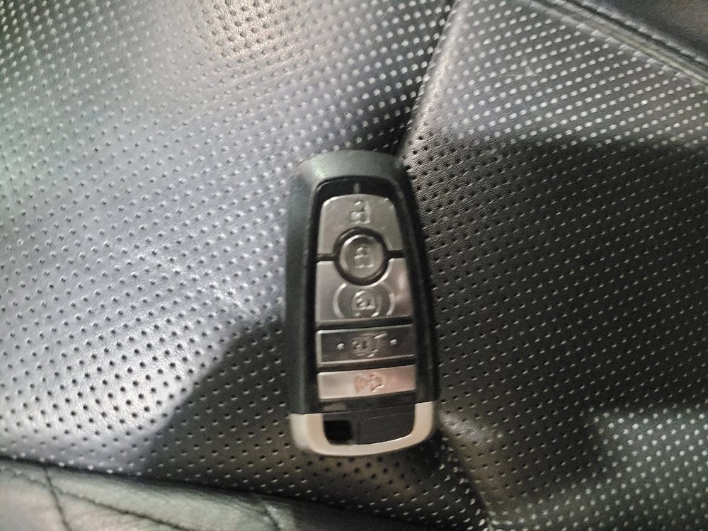Used 2019 Ford Expedition Platinum AWD/4WD image 32