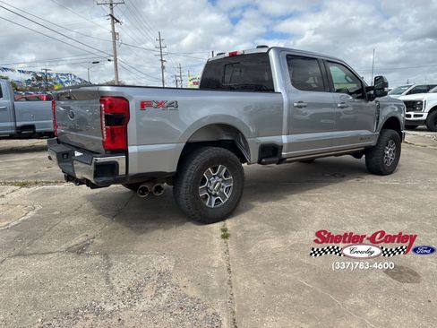 Used 2023 Ford F250 Lariat w/ Lariat Ultimate Package AWD/4WD image 13