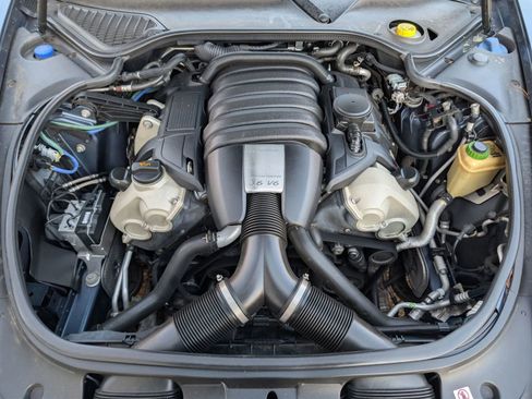 Used 2014 Porsche Panamera 4 image 26