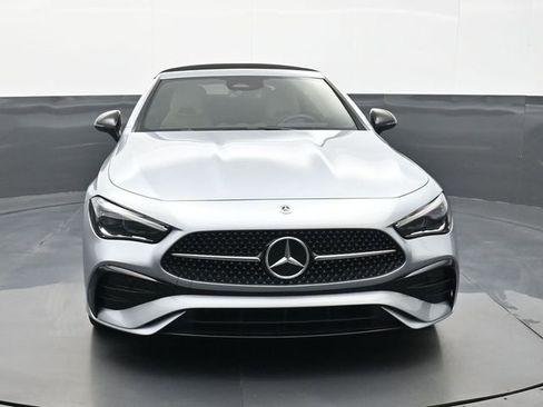 Used 2024 Mercedes-Benz CLE 300 4MATIC Cabriolet image 20