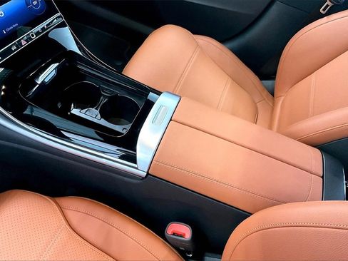 Used 2025 Mercedes-Benz C 300 C 300 image 16