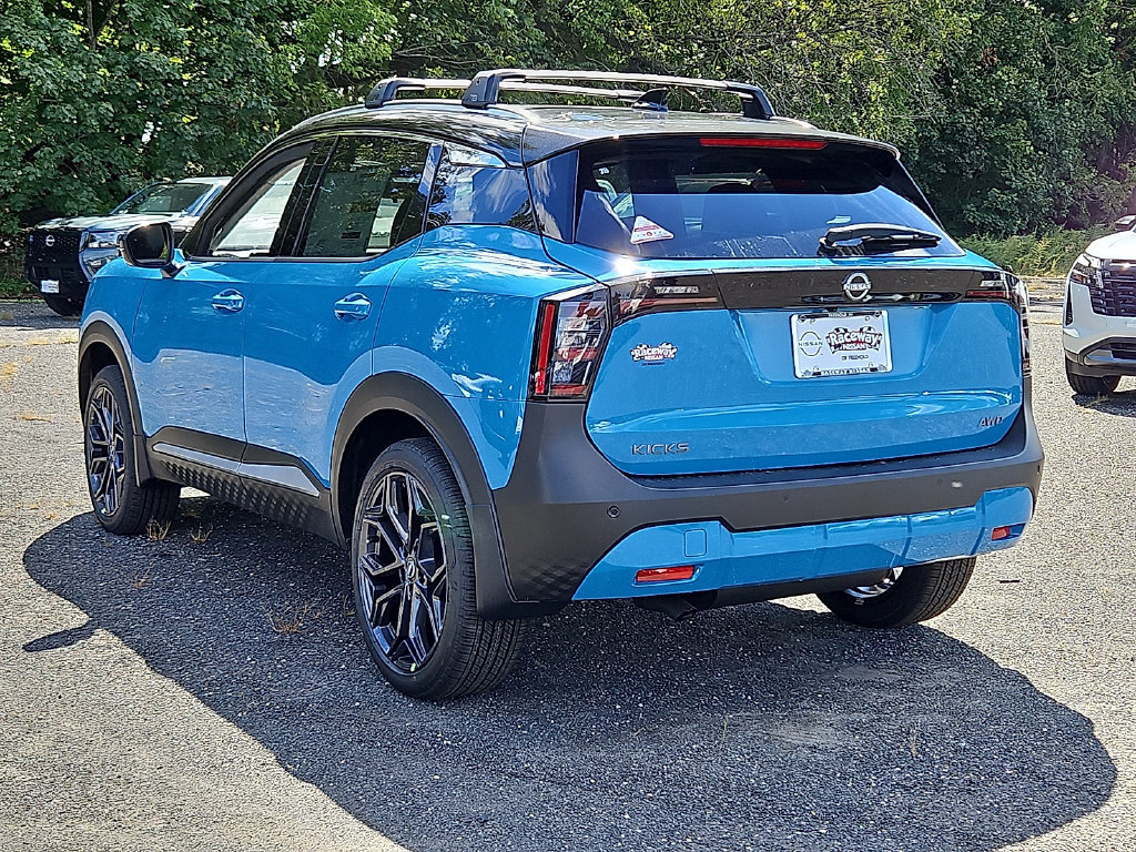 New 2027 Nissan Kicks SR AWD/4WD image 5