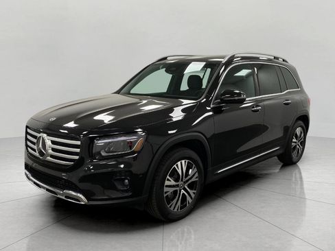 Certified 2025 Mercedes-Benz GLB 250 4MATIC image 9