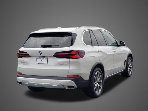 New 2026 BMW X5 xDrive40i image 5