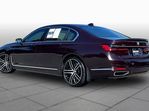 Used 2020 BMW 750i xDrive w/ Autobahn Package AWD/4WD image 11