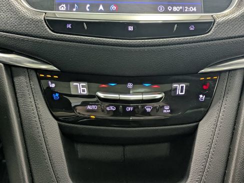Used 2020 Cadillac XT5 Premium Luxury FWD image 12