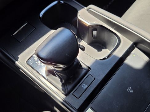 Used 2025 Lexus ES 350 w/ Accessory Package (Z2) FWD image 27