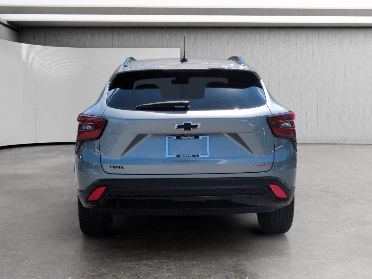 Used 2024 Chevrolet Trax RS FWD image 6