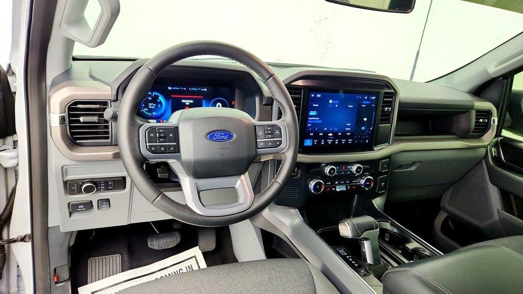 Used 2025 Ford F150 Lightning XLT w/ Max Trailer Tow Package AWD/4WD image 12