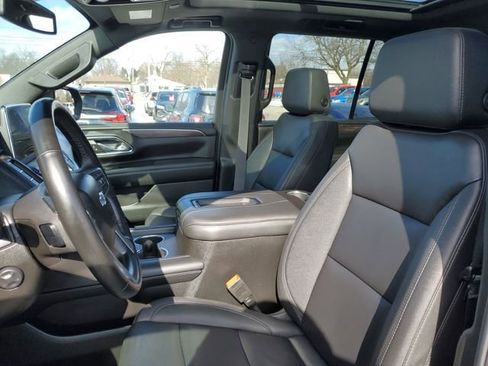 Used 2023 Chevrolet Tahoe Z71 w/ Luxury Package image 8