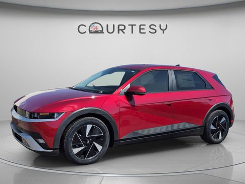 New 2026 Hyundai Ioniq 5 SEL AWD/4WD image 1