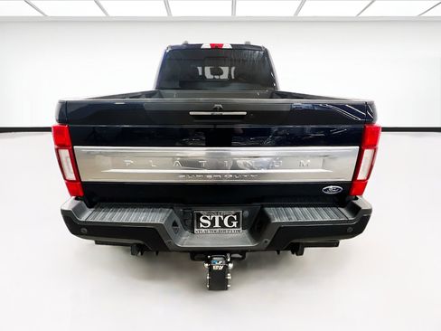 Used 2021 Ford F250 Platinum image 5
