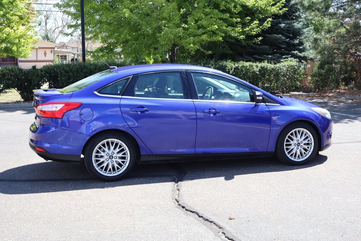 Used 2014 Ford Focus Titanium FWD image 4