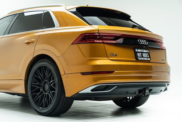 Used 2019 Audi Q8 Prestige w/ Luxury Package AWD/4WD image 19