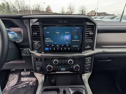 New 2025 Ford F150 Platinum w/ Equipment Group 702A High image 19