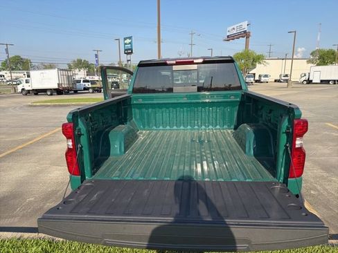 New 2025 Chevrolet Silverado 1500 LT w/ Safety Package RWD image 26