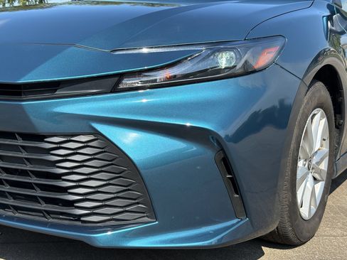 Used 2026 Toyota Camry LE FWD image 6