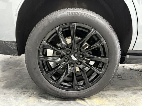 Used 2024 Cadillac Escalade Sport Platinum image 34