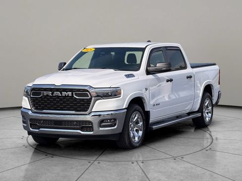 Used 2026 RAM 1500 Big Horn AWD/4WD image 2