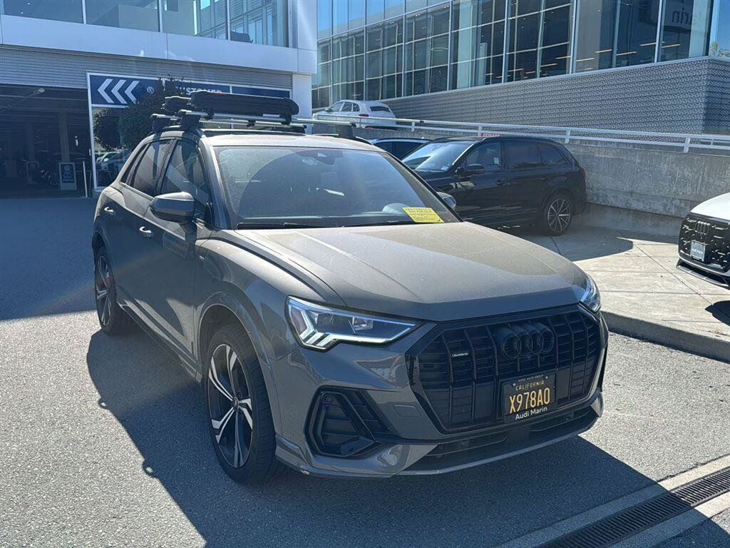 Used 2023 Audi Q3 2.0T Premium Plus w/ Premium Plus Package AWD/4WD image 4