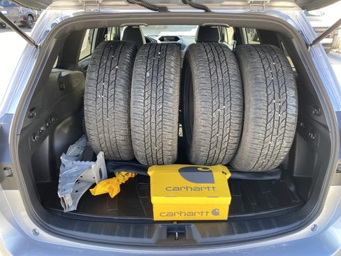 Used 2025 Subaru Forester Wilderness AWD/4WD image 33