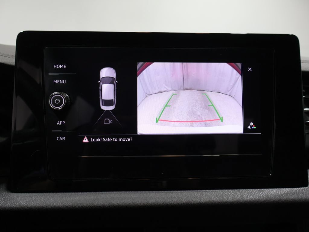 Used 2025 Volkswagen Jetta Sport FWD image 25