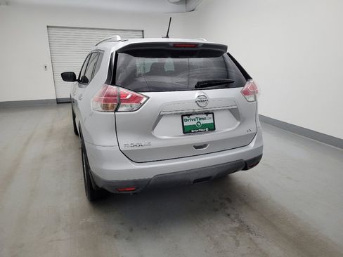 Used 2016 Nissan Rogue SV FWD image 6