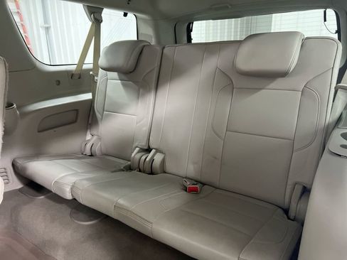 Used 2020 GMC Yukon XL Denali image 28