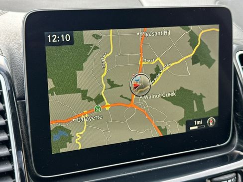 Used 2018 Mercedes-Benz GLS 550 4MATIC image 26