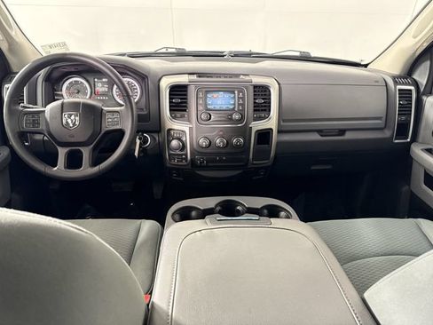 Used 2017 RAM 1500 Classic SLT AWD/4WD image 22
