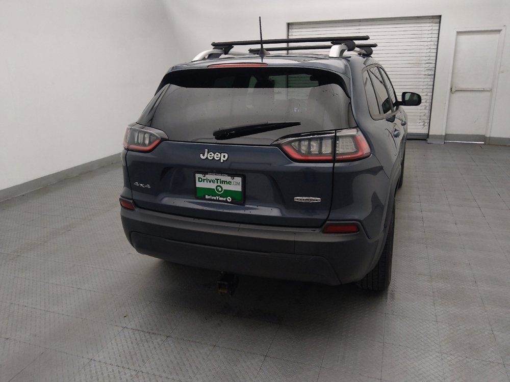 Used 2020 Jeep Cherokee Latitude w/ Cold Weather Group AWD/4WD image 7