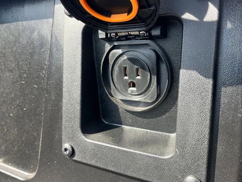 Used 2024 Toyota Tundra SR5 w/ SR5 Premium Package image 32